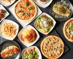 こだわりソースのピザ nano西新宿 Delicious sauce pizza nano