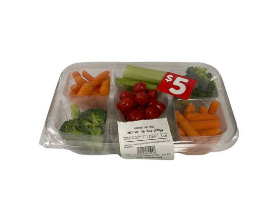 Order Vegetable Tray Small (21 oz) food online from Safeway store, Eureka on bringmethat.com