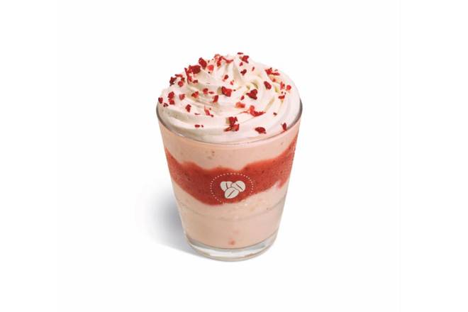 Strawberries & Cream Frappé