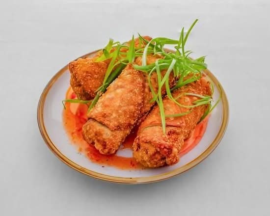 Filet mignon egg rolls
