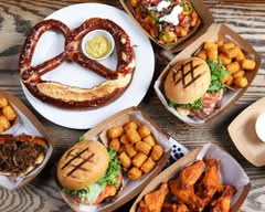 Lala's Messy Kitchen (FL)