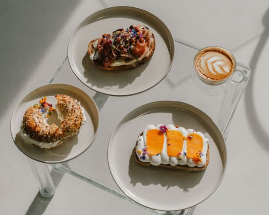 Intuition Coffee & Wine (1728 21st St)