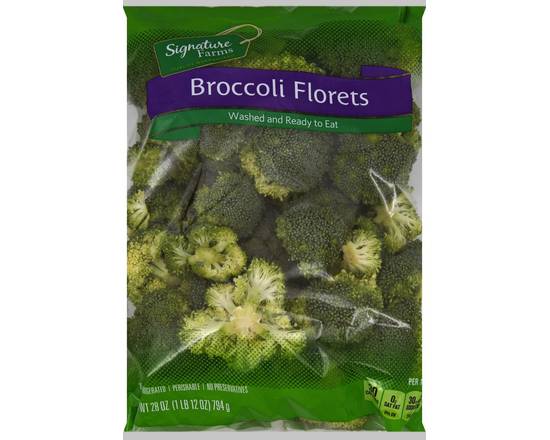 Order Signature Farms · Broccoli Florets (28 oz) food online from Safeway store, Butte on bringmethat.com