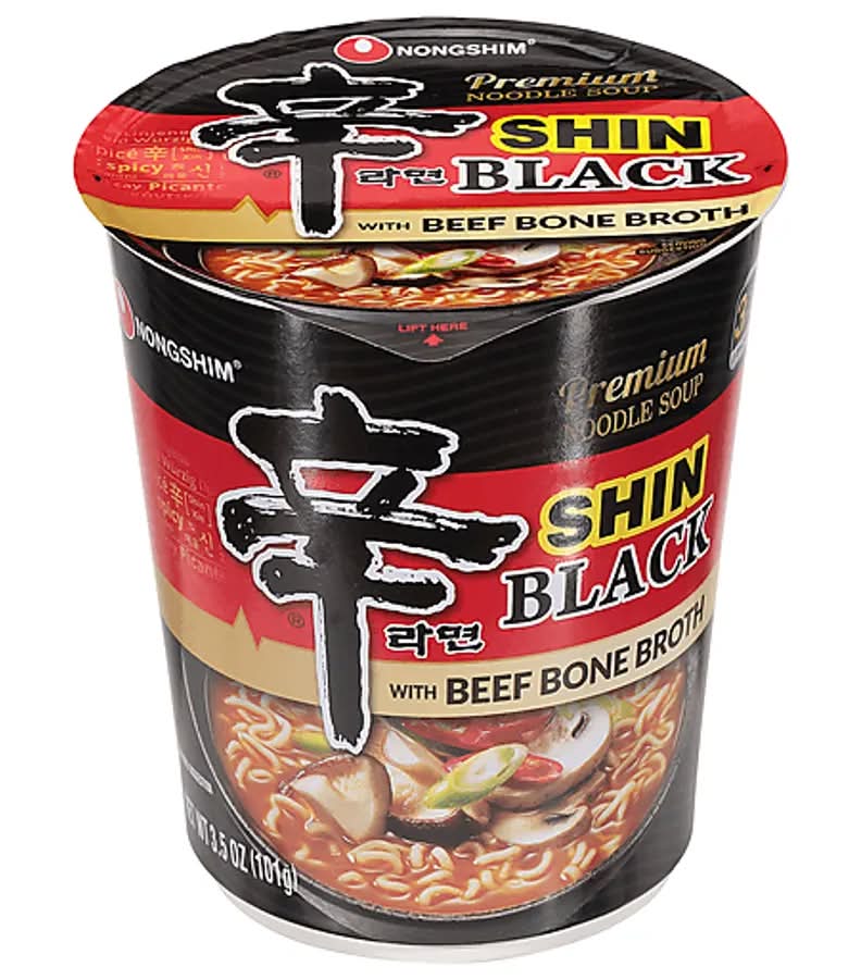 Nongshim Shin Black Premium Noodle Soup