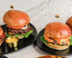 Bunker Burger Frankfurt (100% Halal)