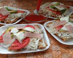 Tacos Y Tortas Don Layo