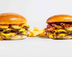 Astrobuns I Smashburgers - Camperstraat