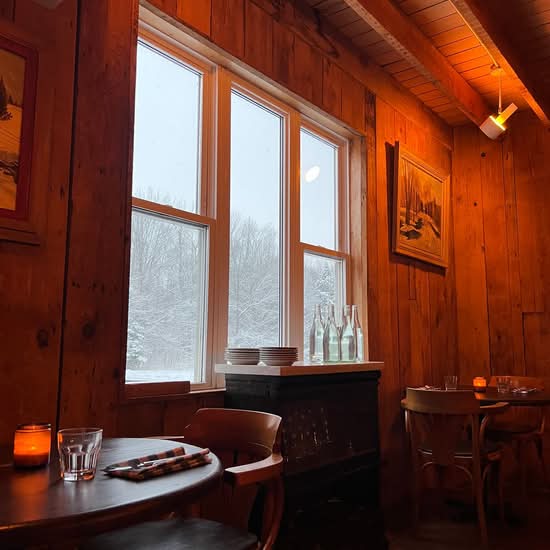 Heart's Tavern & Bar