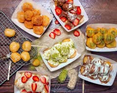 Loukoumades Greek Street (Beverly Hills)