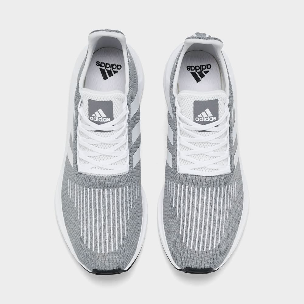 men's original swift run casual sneakers