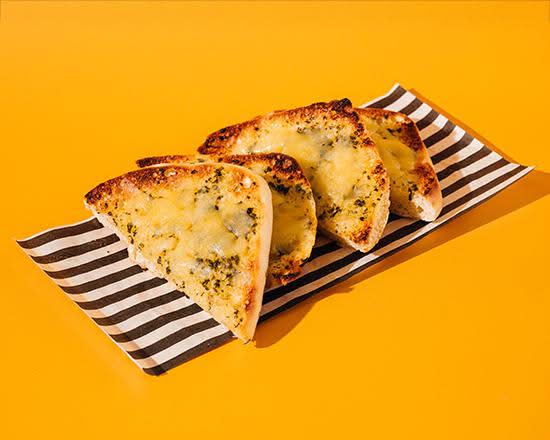 Garlic Focaccia with Cheese (V)