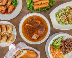 La Maison De La Reine - Novato (807 Grant Avenue)