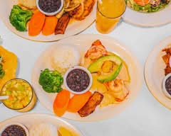 Samantha's Restaurant (631 University Blvd E.)