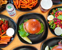 Cali O Burgers (1290 University Ave)