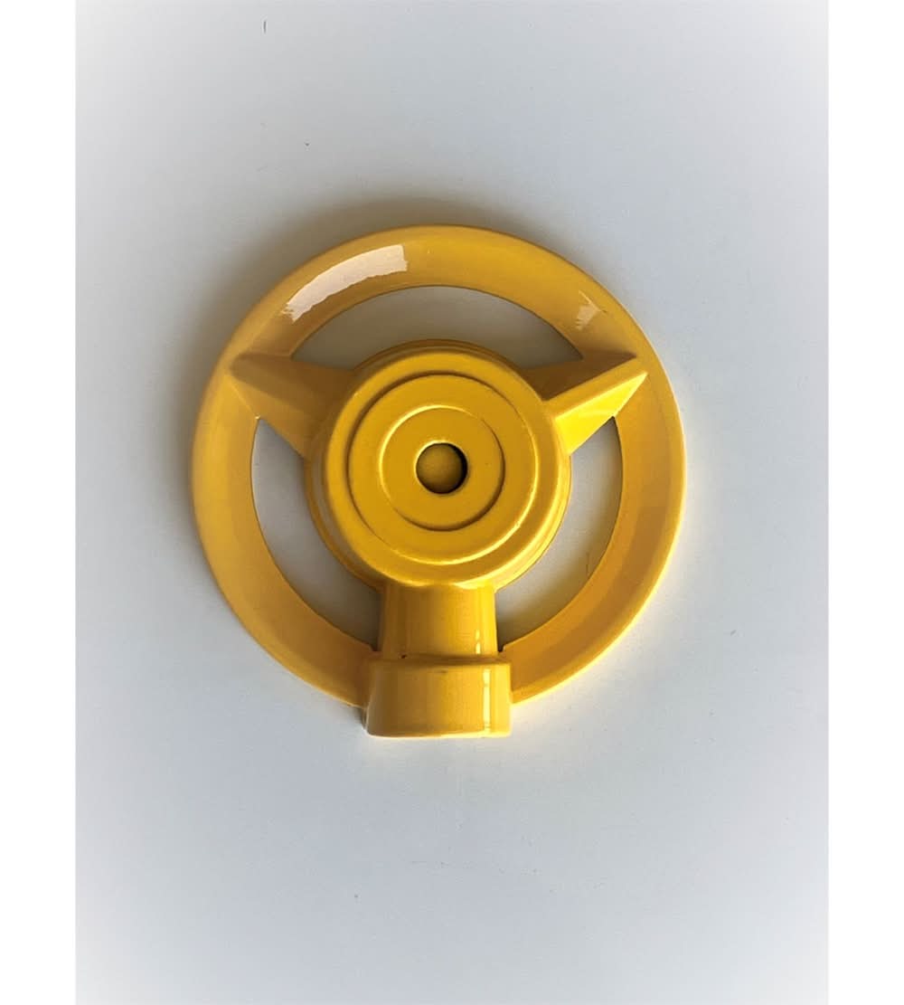 Quality Valve And Sprinkler Metal Ring Base Irrigator Sprinkler 700 Sq Ft 1 Pk