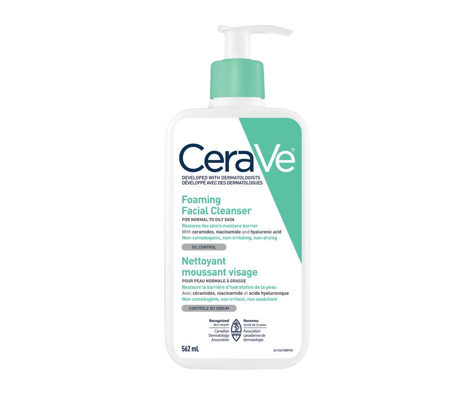 Cerave nettoyant moussant pour le visage avec acide hyaluronique et 3 céramides