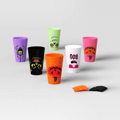 Hyde & EEK! Boutique Halloween Party Game Plastic Cup and Bean Bag Toss 3+ Years (8 ct)