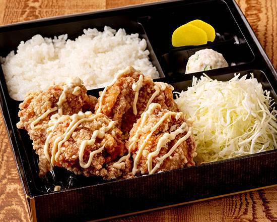 タルタルげんこつ唐揚げ弁当 4個 Tartar Sauce Fried Chicken Bento Box (4 Pieces)