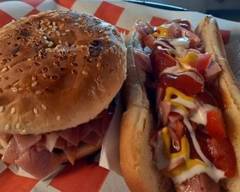 Huguito's Burger (Ricardo B. Anaya)