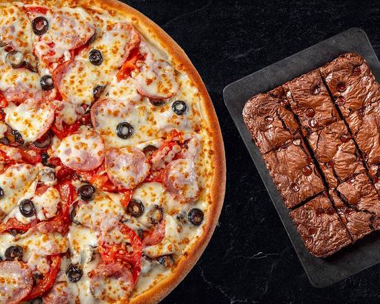 Pizza familiar masa Nueva York + Brownie familiar