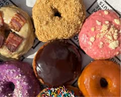 The Mad Batter Bakeshop
