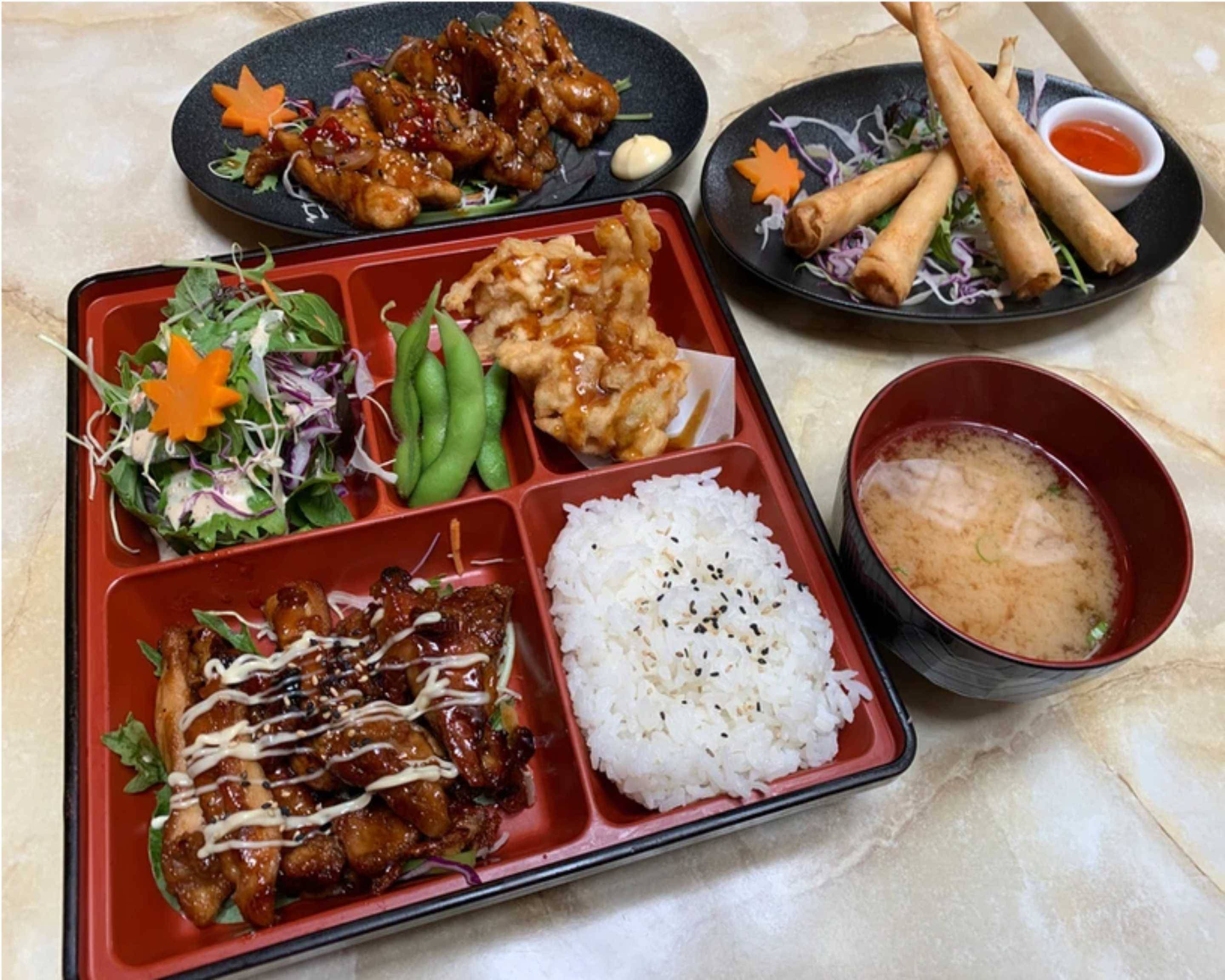 Order MOMIJI Japanese Restaurant Delivery Online Palmerston North