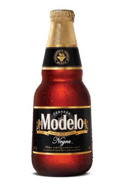 Modelo Negra Amber Lager Mexican Beer (12oz bottle)