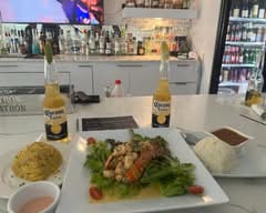 New York Bar & Grill (3176 Paseo Cresta)