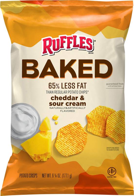 Ruffles Baked Cheddar and Sour Cream Potato Crisps