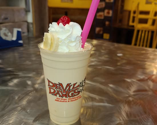 PEANUT BUTTER BANANA SHAKE
