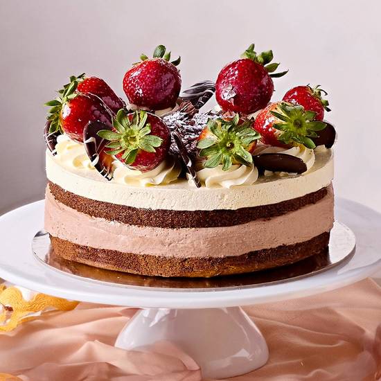 Chocolate Mousse Cake