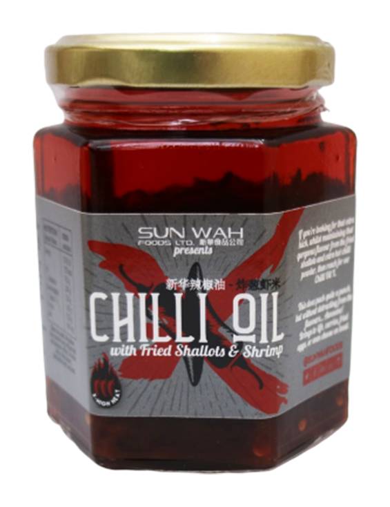Sun Wah Chilli Oil With Fried Shallot & Shrimp (180g)