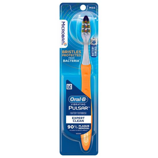Oral-B Battery Powered Medium Vibrating Pulsar Toothbrush