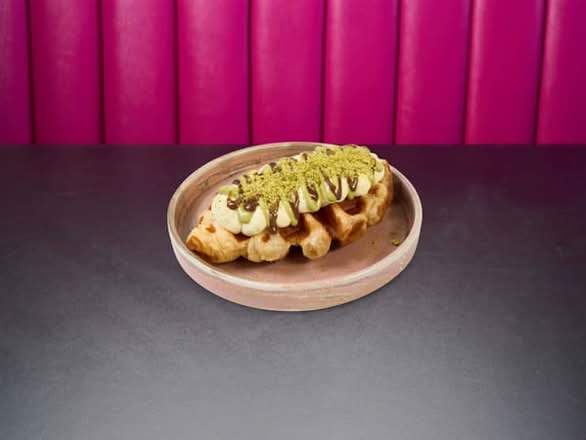 *NEW* Pistachio Cream Croffle