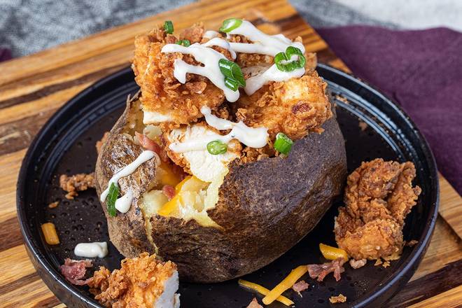 Fried Chicken with Gravy Spud