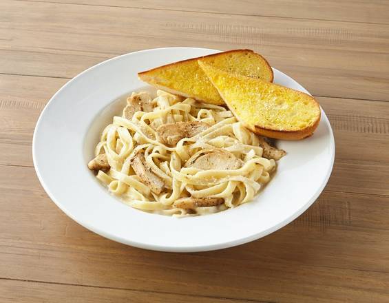 Chicken Fettuccine Alfredo