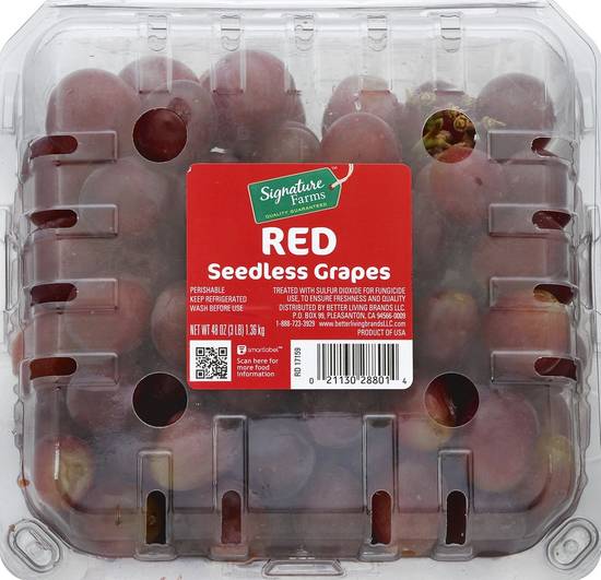 Order Signature Farms · Seedless Red Grapes (48 oz) food online from Safeway store, Eureka on bringmethat.com