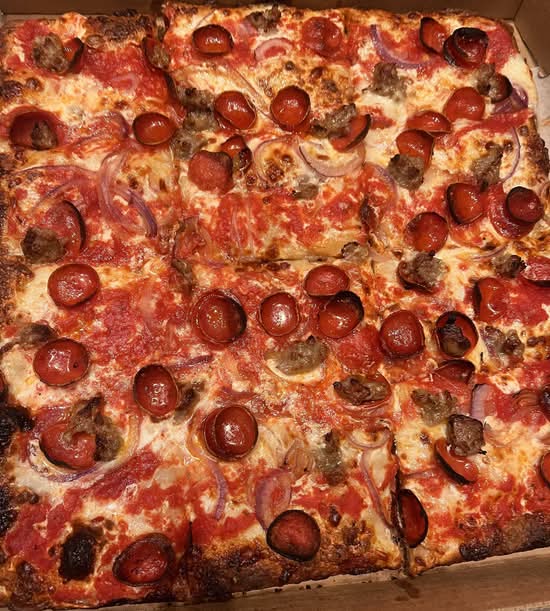 Salsiccia 14" Square