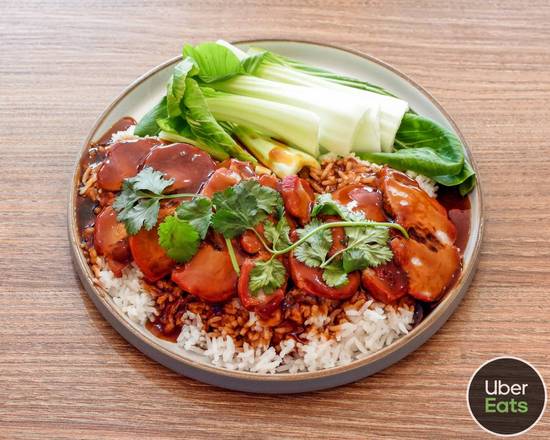 Roast BBQ Pork with Steamed Rice in Gravy