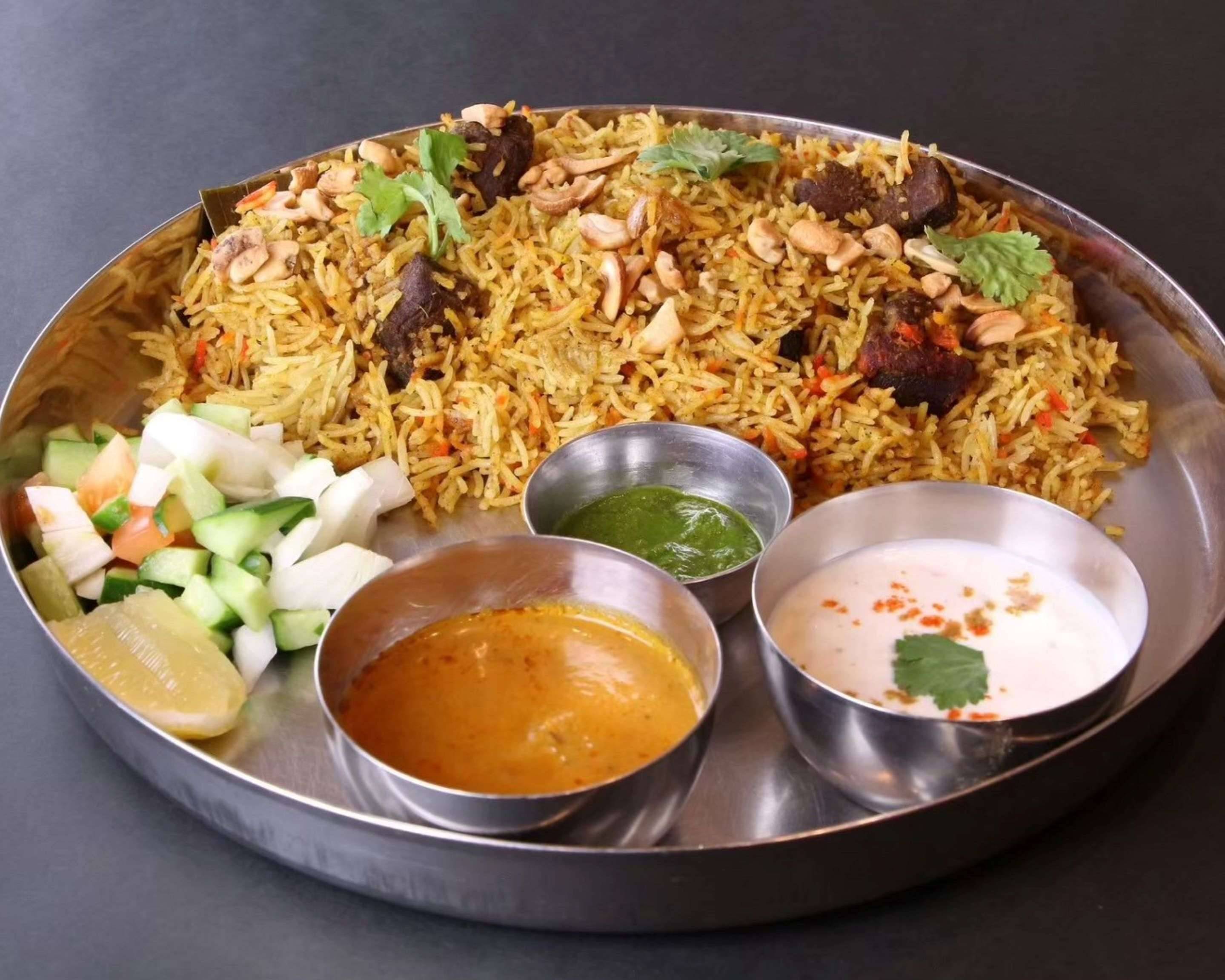 ビリヤニ&モモ専門店 ルンビニ Biriyani&Momo Lumbiniの出前・宅配・テイクアウトメニュー | ウーバーイーツ