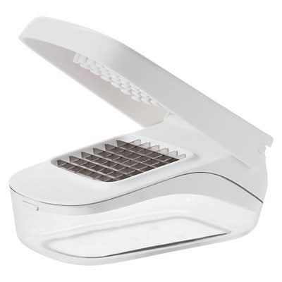 OXO Good Grips Vegetable Chopper With Easy-Pour Opening