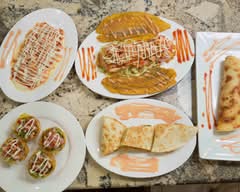 Mis Antojitos Juice Bar