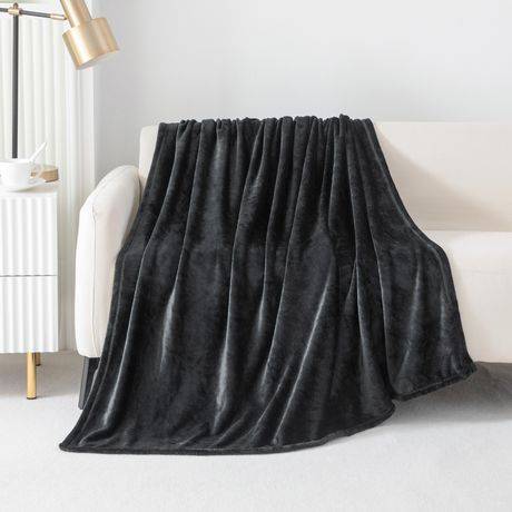 Mainstays Soft Plush Throw, Black