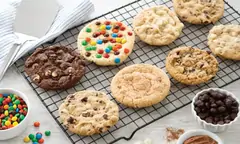 Mrs. Fields Cookies (451 E. Altamonte Drive)