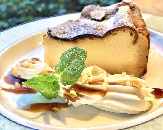 焼き芋バスクチーズケーキ　Roasted Sweet Potato Basque Cheese Cake