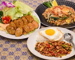 クルアパートーン Krua Phatthong