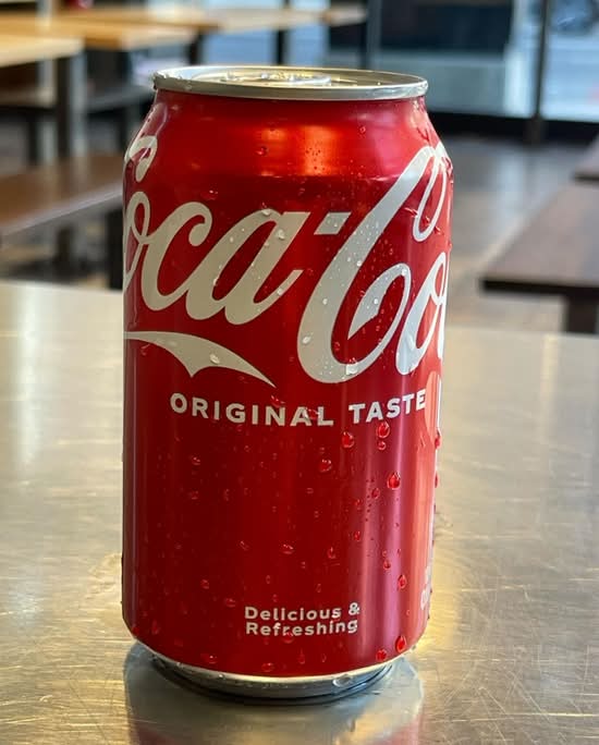 Coca-Cola Classic, 12 oz (can)