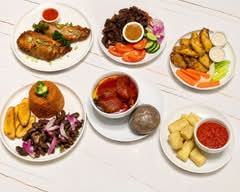 D'Xquisite Cuisine and Lounge