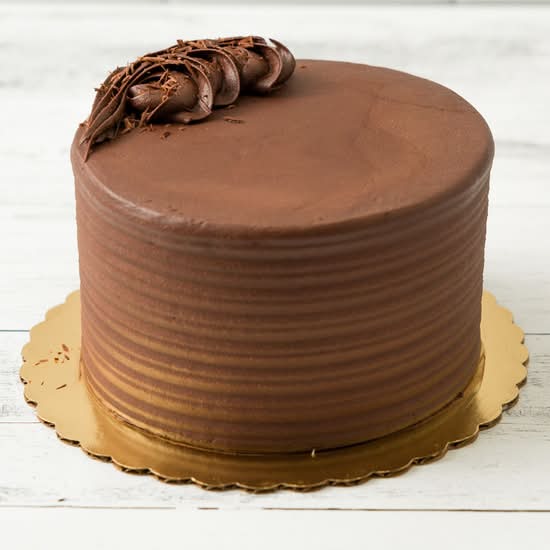 6 Inch Classic Chocolate Store Layer Cake