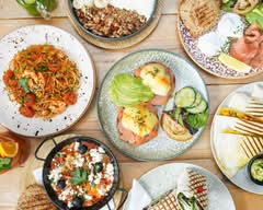 Mama's Eat Drink & Chill